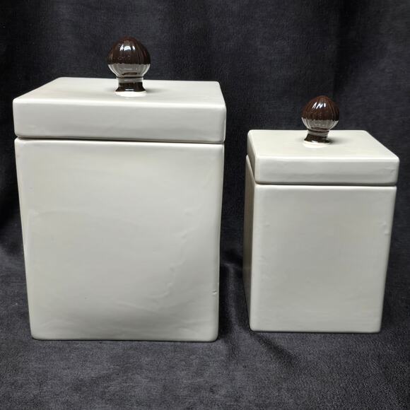 Home Essentials Danbury Collection White Ceramic Square Canister Set - Picture 3 of 16
